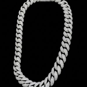 Big Ice Rounded Miami Cuban Link Silver Moissanite Chain - 18 MM